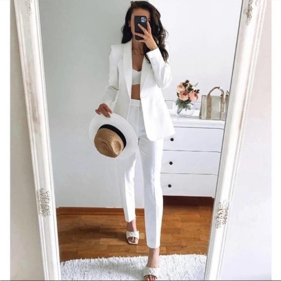 Zara Jackets & Blazers - Zara White Tuxedo Satin Lapel Collar Blazer Size XS.